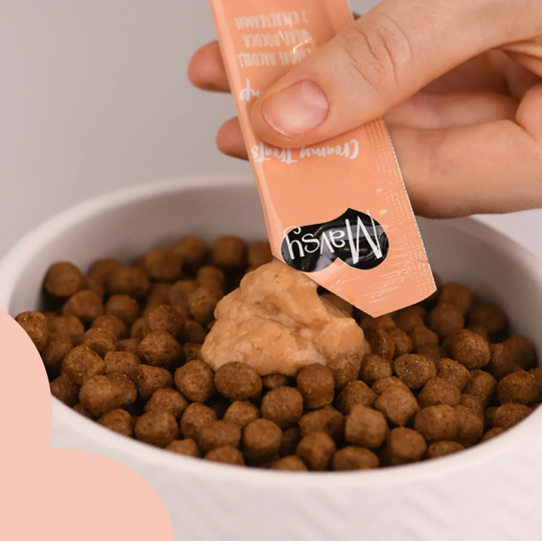 Ласощі кремові для котів CREAMY LICKABLE TREATS SALMON WITH SHRIMP з філе лосося та креветками Mavsy/4