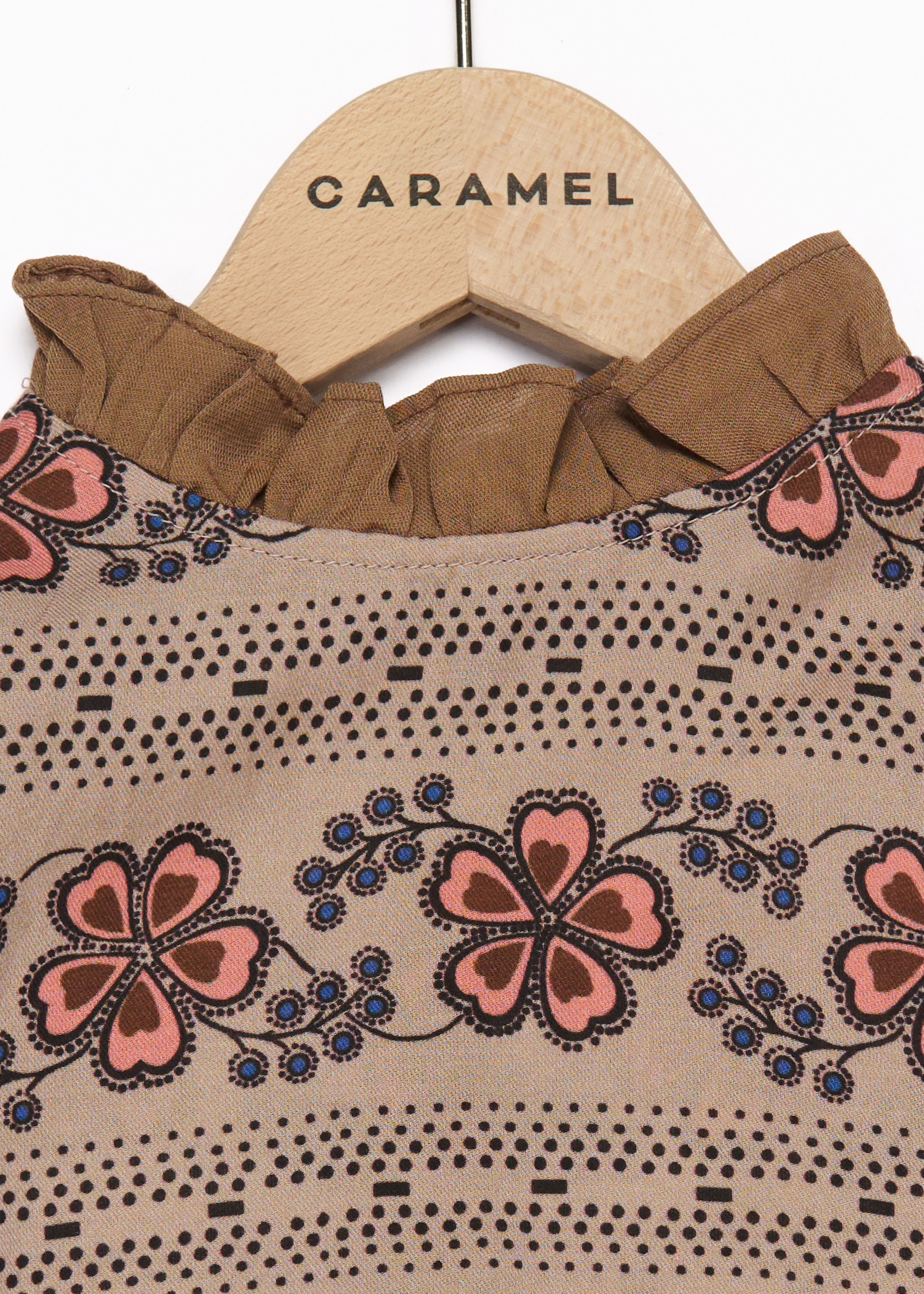 Трикотажна блуза блакитна у дрібну квіточку Caramel, /2