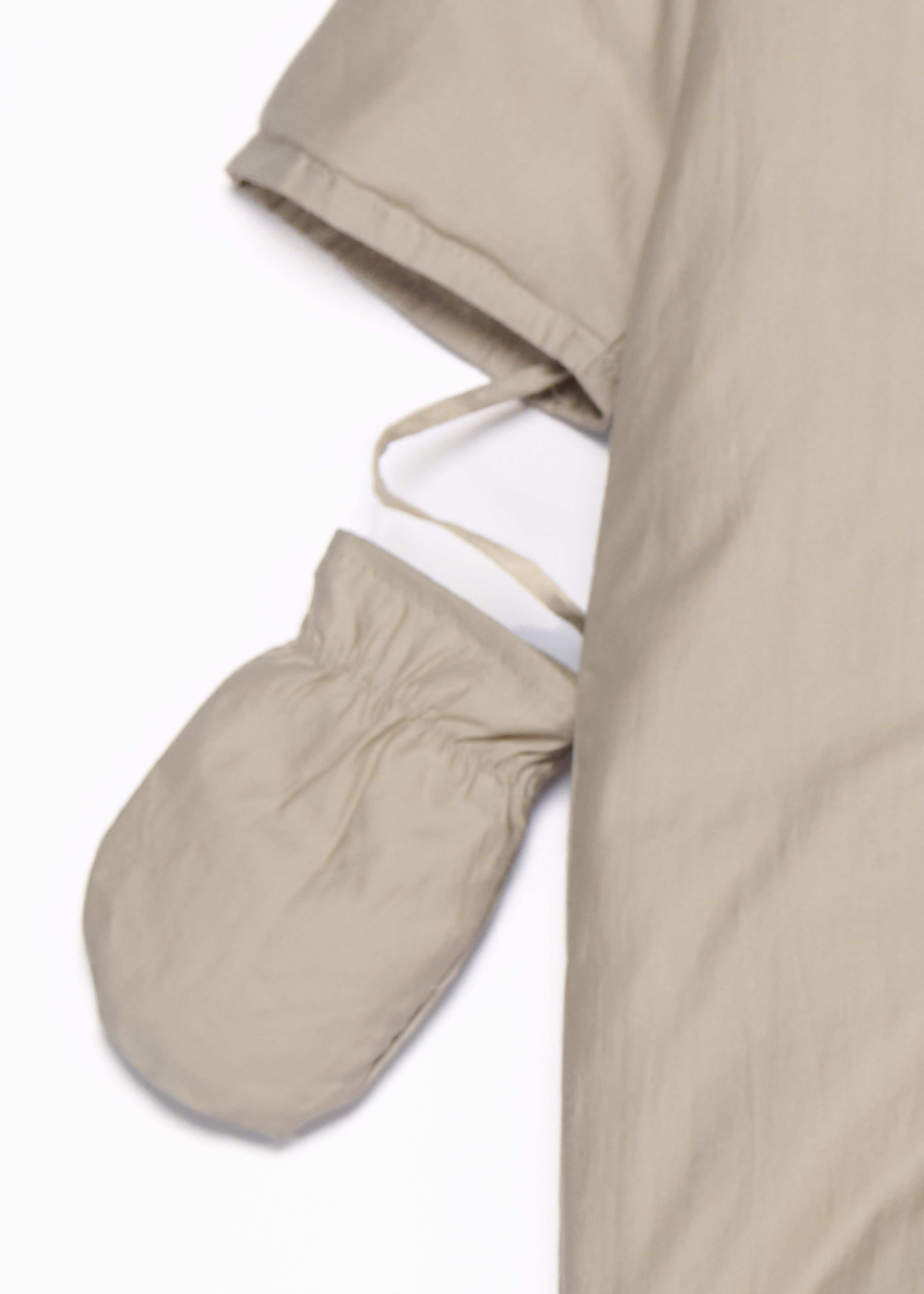 Комбинезон для младенца светло-серый Caramel,/2