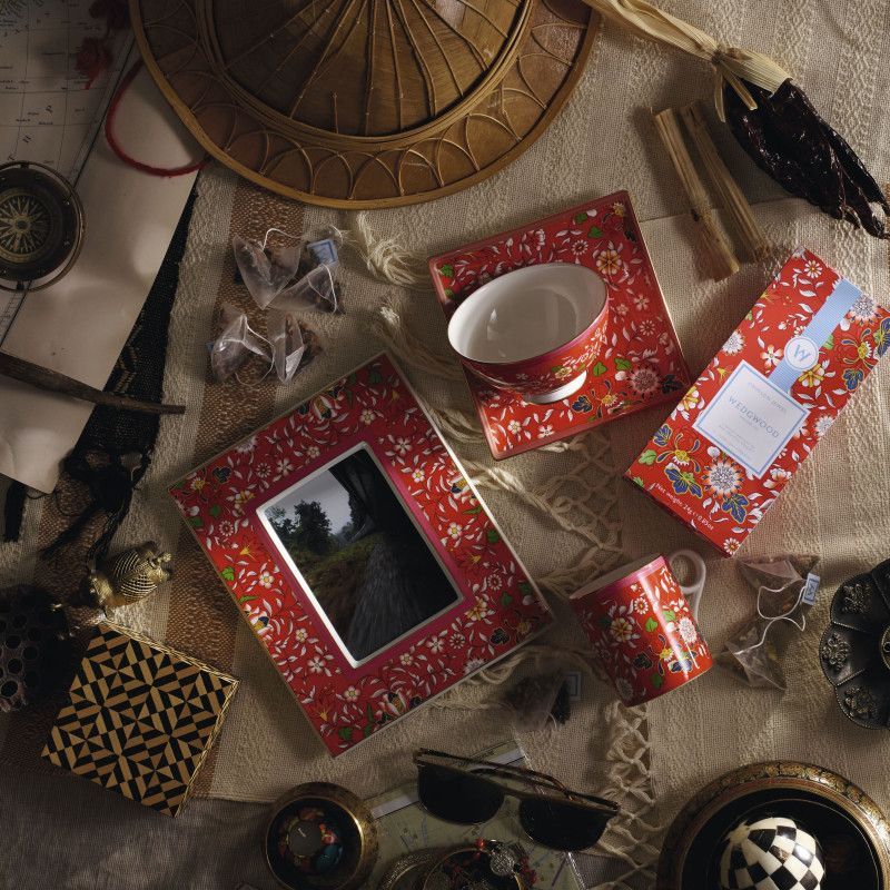 Чашка с блюдцем "Crimson Jewel" Wonderlust, Wedgwood/2
