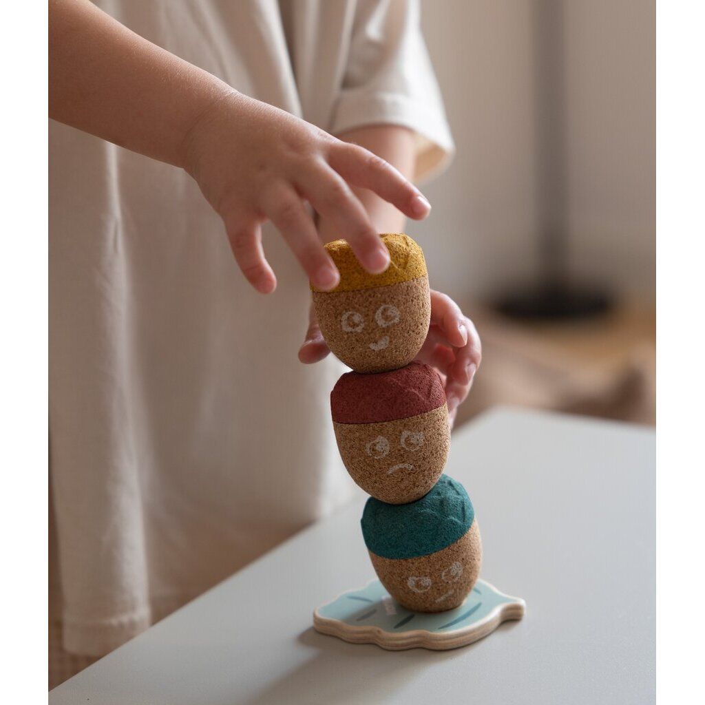 Пірамідка "Magical Mood Acorns" (з 2 років), Korko/2