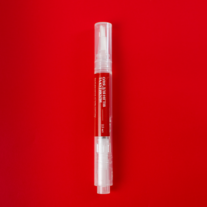 Масло для ногтей и кутикулы Mak Malvy,  магазин Glossary 